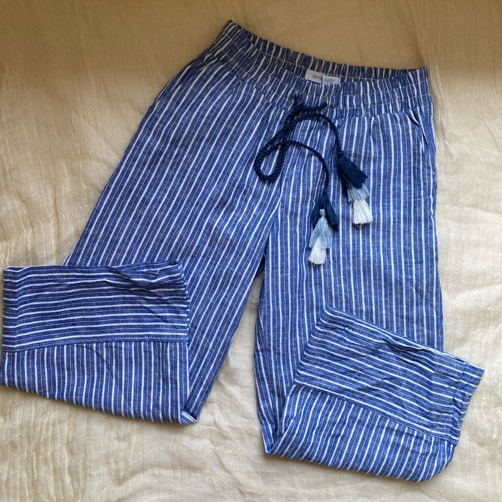 Pin stripe Capris Pants